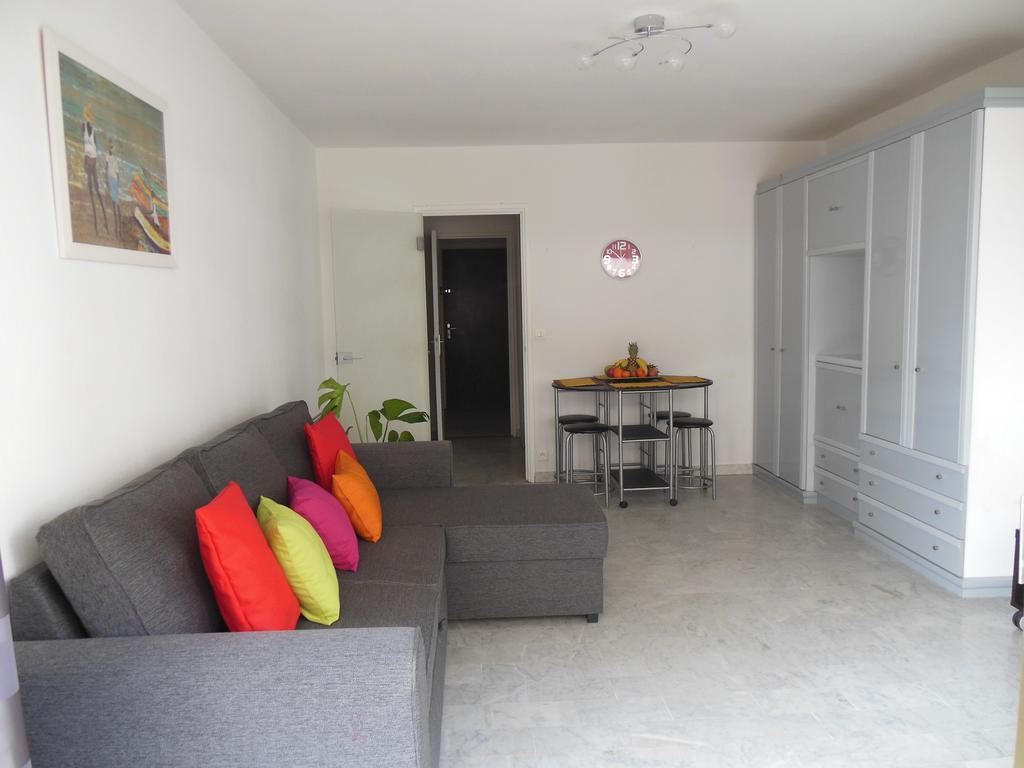 Appartement Silver La Regence Жуан-Ле-Пин Стая снимка